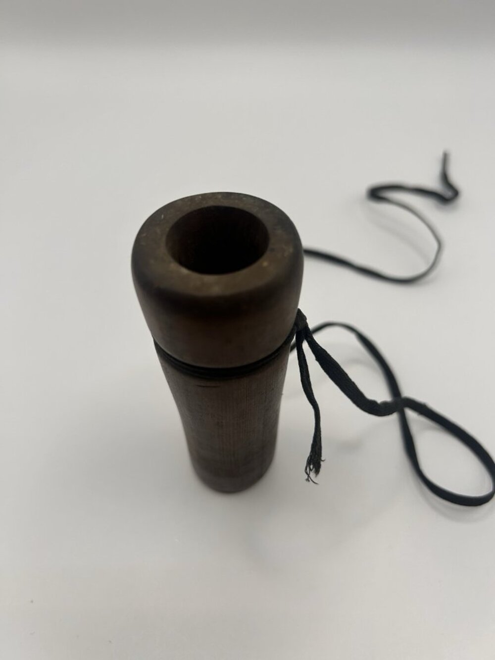 Vintage Wooden Duck Call Hunting Game Call Rustic Outdoor Decor - Picture 3 of 10